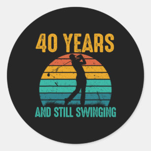 40 Jahre und immer noch schwindender sonniger Golf Runder Aufkleber