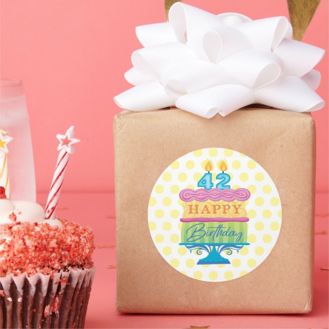 42. Happy Birthday Cake Yellow Dots Runder Aufkleber (Party)