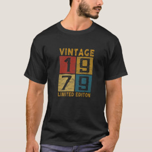 43. Geburtstag Vintag 1979 Geboren 1979 43 Jahre a T-Shirt