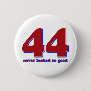 44 Jahre Button