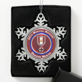 44. medizinische Brigade Keepake Schneeflocken Zinn-Ornament