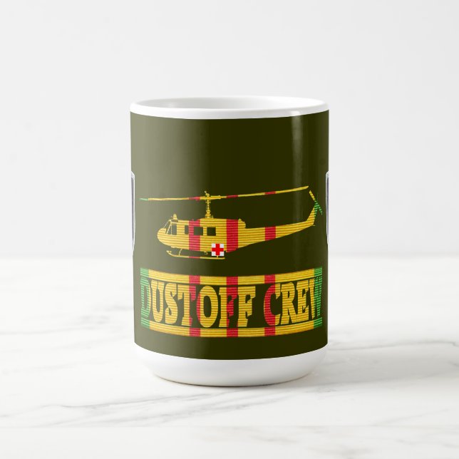 44. Medizinische Crew-Tasse der Brigaden-UH-1 Kaffeetasse (Mittel)