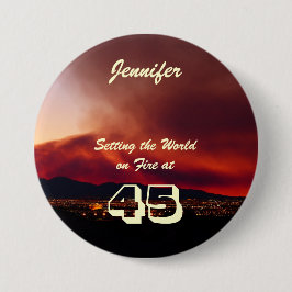 45. Geburtstag Einstellung der Welt auf Feuer Button