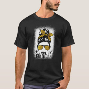 45 Jahre alt, der Junge kauft seinen 45. Geburtsta T-Shirt