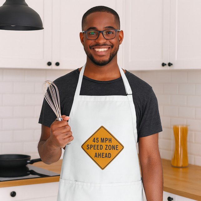 45-MPH-Geschwindigkeitsbereich vor benutzerdefinie Schürze (Von Creator hochgeladen)