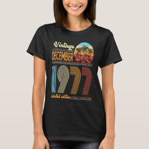 46 Jahre Vintag im Dezember 1977 T-Shirt