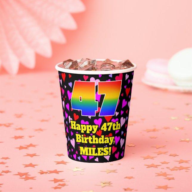 47. Geburtstag: Loving Hearts Pattern, Regenbogen  Pappbecher (Insitu)