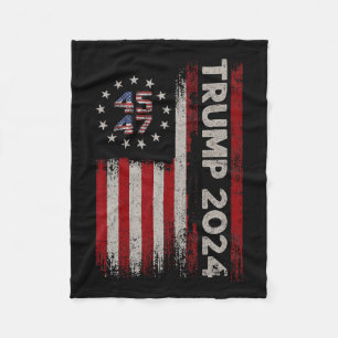 47 Trump 2024 American Flag (auf der Rückseite) 1 Fleecedecke