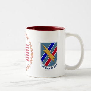 48. Brigaden-Tasse Zweifarbige Tasse