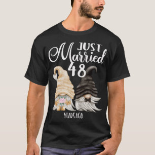 48. Hochzeitsjubiläum Gerade 48 Jahre verheiratet T-Shirt