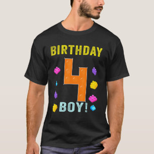 4. Geburtstag Vier 4 Jahre alt Blockjungen im Gebä T-Shirt