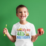 4. Geburtstagsbaufahrzeug Niedliche Kinder T-Shirt<br><div class="desc">Ein niedlicher vierter Geburtstagskorb für ein Kind,  das Baufahrzeuge und LKWs mag. Hier finden Sie einen gelben Zementmischer und ein Abendessen neben den Wörtern It's My 4th Birthday und den Namen Ihres Kindes in blau. Ein großartiges personalisiertes Party Tee für einen kleinen Jungen in Autos.</div>