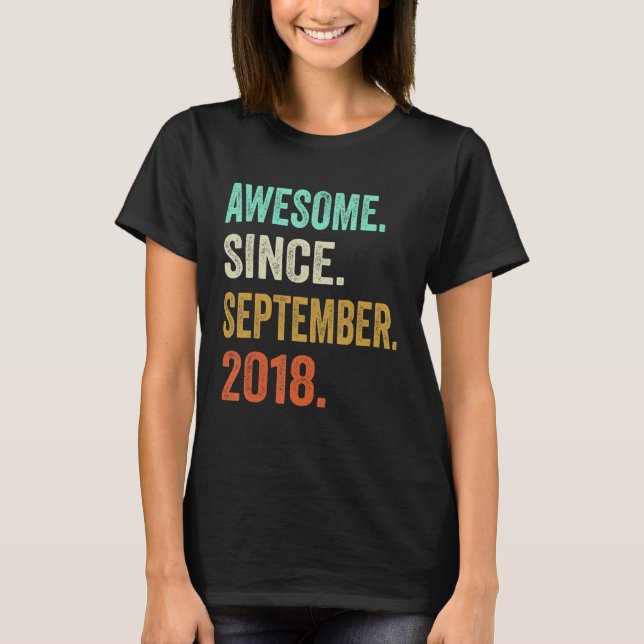 4 Jahre Altes Geschenk Phantastisch seit September T-Shirt (Vorderseite)
