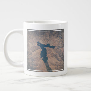 4. Juli 2019 - Isabella-See in Kalifornien. Jumbo-Tasse