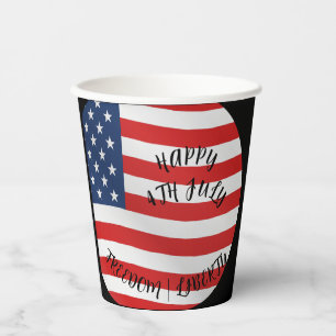 4. Juli feiert Papier Party Becher
