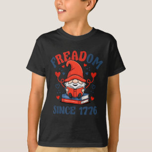 4. Juli Gnom Feuerwerk Freadom Buch T-Shirt