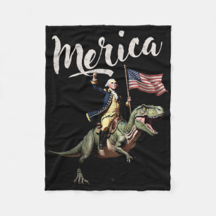 4. Juli Merica George Washington Riding A Dino Fleecedecke