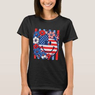 4. Juli USA Lächeln Gesicht Floral Patriotisch Fra T-Shirt