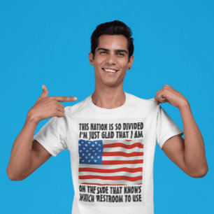 4. JULI WISSEN, WELCHE TOILETTE ZU BENUTZEN IST  T-Shirt