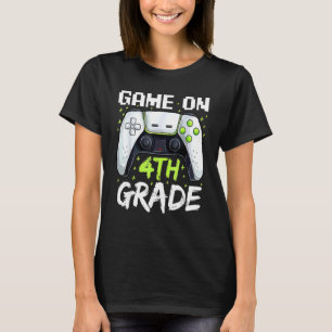 4. Klasse Level freigeschaltet Spiel auf 4. Klasse T-Shirt