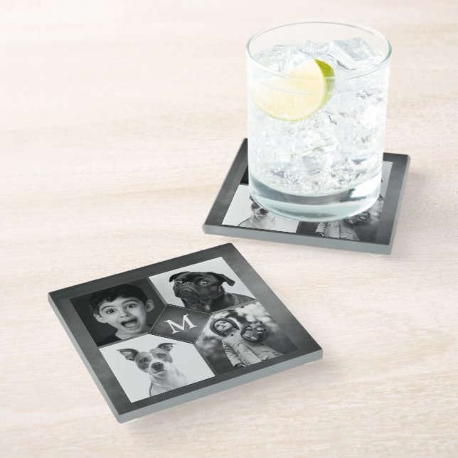 4 Schwarz-weiße Foto-Khalkboard-Collage Monogramm Glasuntersetzer (Schrägansicht)