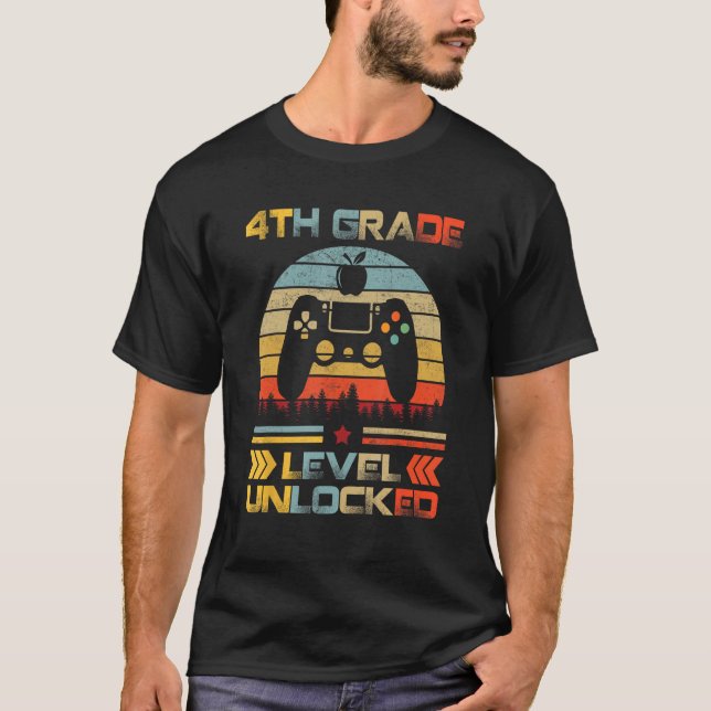 4th Grade Level Unlocked Gamer First Day Of School T-Shirt (Vorderseite)