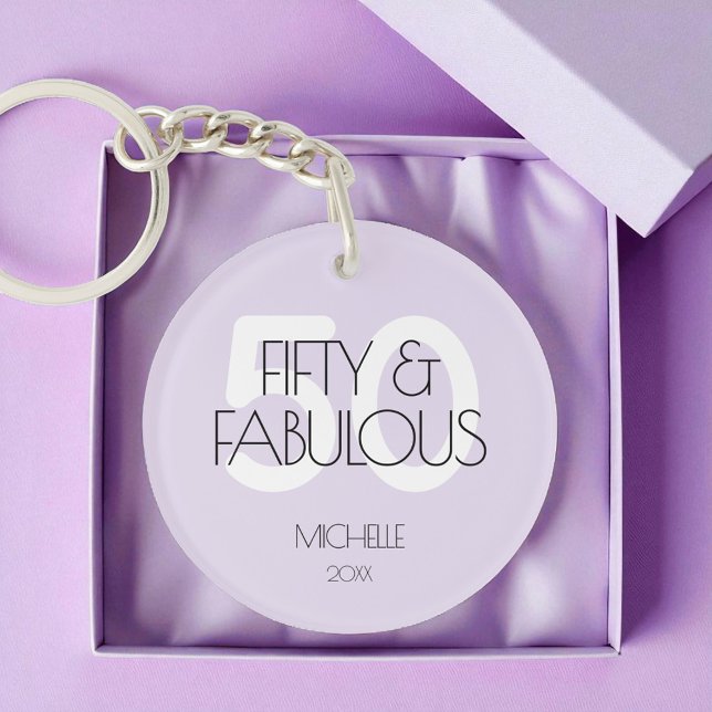 50 et fabuleux Moderne Purple Cinquante Anniversai (50 and fabulous Modern Purple Fifty Birthday Party Keychain)