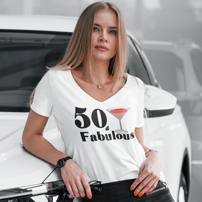 50 & Fabulous Birthday Babe T-Shirt (Von Creator hochgeladen)