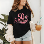50 & Fabulous Pink Glitter 50th Birthday Sparkle<br><div class="desc">Dieses moderne Design enthält den Text "50 & Fabulous" in rosa Glitzer Kalligraphie Skript. Perfekt als Geschenk oder für eine 50. Geburtstagsfeier.</div>