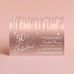 50. Geburtstag Glitzer Rose Gold Einladung<br><div class="desc">Elegante und schicke 50. Geburtstagsfeier mit "50 & Fabulous" geschrieben in stilvollem Weiß-Skript vor einer Rose goldenen Hintergrund,  mit Rose Gold Imitate Glitzer tropfen. Sie können mit ihrem Namen und den Party-Details personalisieren.</div>