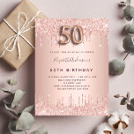 50. Geburtstagsgoldeneinladung zur Rose<br><div class="desc">Eine moderne, stilvolle und glamouröse Einladung zu einer 50. Geburtstagsfeier. Eine Rose goldener Hintergrund mit Rose Gold Tropfen, Farbe Tropfen aussehen. Der Name ist mit einer modernen dunklen Rose goldfarbenen handgeschriebenen Schreibschrift geschrieben. Personalisieren Sie Ihre Party-Daten und fügen Sie sie hinzu. Nummer 50 wird mit einem Schriftart im Ballonstil geschrieben,...</div>