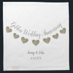 50. Goldene Hochzeit Jubiläum Serviette<br><div class="desc">Weiße personalisierte goldene Hochzeitsstipps mit goldenem Herzensguss-Design. Ideal für einen Ehemann und eine Ehefrau, die ein Party organisieren, um fünfzig Jahre Ehe zu feiern. Die Namen und das Hochzeitsdatum des Paares können nach Wunsch geändert werden. In diesem hübschen und eleganten Design sind auch passende Plakate erhältlich.</div>
