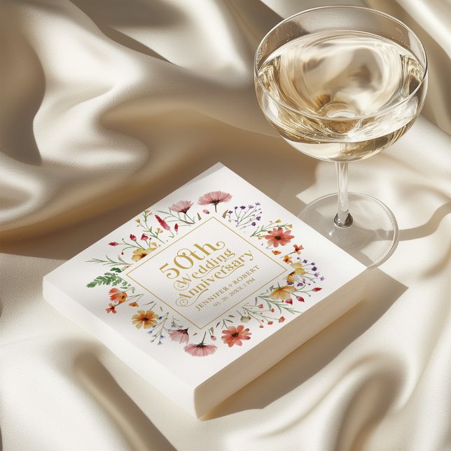 50. Hochzeitstag Gold Typografie Blume Serviette (Von Creator hochgeladen)