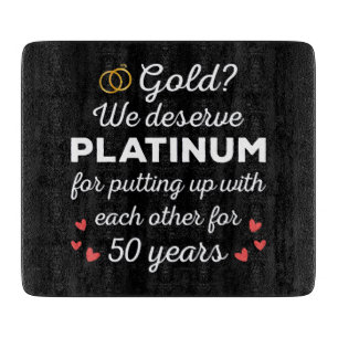 50. Hochzeitstag I - Gold Funny Couple Schneidebrett