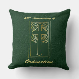 50. Jahrestag der Ordination grünes Ledersehen Kissen