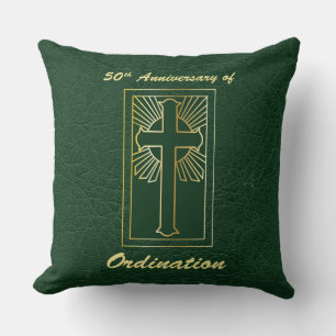 50. Jahrestag der Ordination grünes Ledersehen Kissen