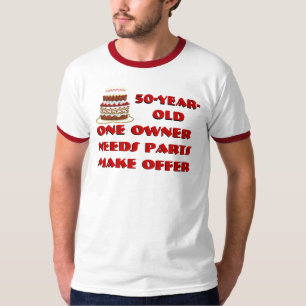 50-jährig.  Ein Vorbesitzer.  Braucht Ersatzteile. T-Shirt