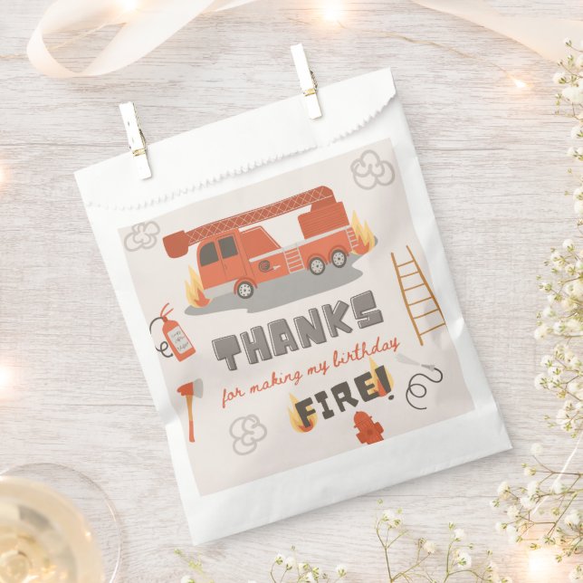 50 Leckereien für Feuerwehrfahrzeuge | Birthday Ge Geschenktütchen (Ausgeschnitten)