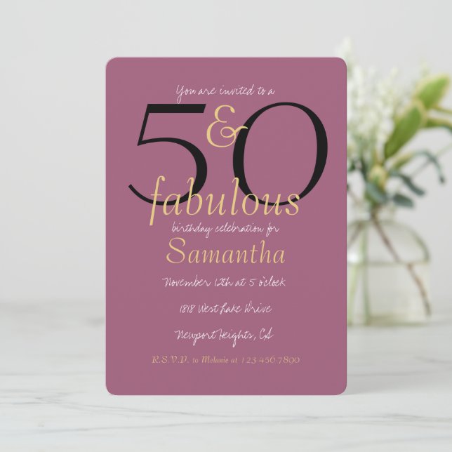 50. und fabelhafte Goldorchidee Lila 50. Geburtsta Einladung (Stehend Vorderseite)