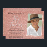 50 und fabelhafte Sparkle Rose Gold Blush Pink Fot Einladung<br><div class="desc">50. Geburtstagsparty Elegante Imitats Sparkle und Glitzer Rose Gold oder Blush Pink Geburtstagseinladungen sind perfekt für eine Rose Gold oder Blush Pink Geburtstagsparty. Diese 50 und fabelhaften Party Einladungen sind perfekt für eine fünfzigjährige Geburtstagsparty. Sie können die Einladungskarte aktualisieren,  um Ihre eigenen Foto-,  Namen- und Geburtstagsdaten einzufügen.</div>