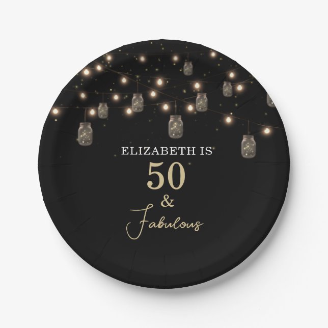 50 und fabelhaftes Schwarz mit String Lights Pappteller (Vorderseite)