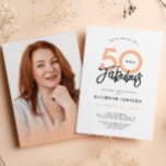 50 und fabulous Modern 50. Geburtstagsparty Einladung<br><div class="desc">Karo aus diesem eleganten und stilvollen 50. Geburtstag Foto Einladung in einem atemberaubenden pfirsich und schwarz Palette auf weißem Hintergrund! Es ist ein modernes Design, das Sie mit Ihrem eigenen Foto anpassen können, um es einzigartig zu Ihrem. Die Worte "50 und Fabulous" werden elegant mit trendiger Typografie präsentiert. Fühlen Sie...</div>