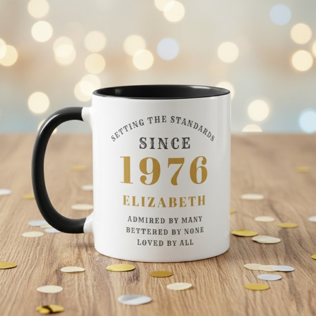 50th Birthday 1976 Add Name Elegant Tasse (Born 1976 birthday gift mug. Wood table and blurred background.)