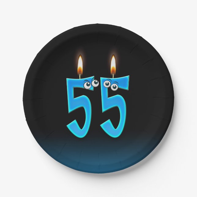55. Geburtstag mit hellen Kerzenzahlen Pappteller (Vorderseite)