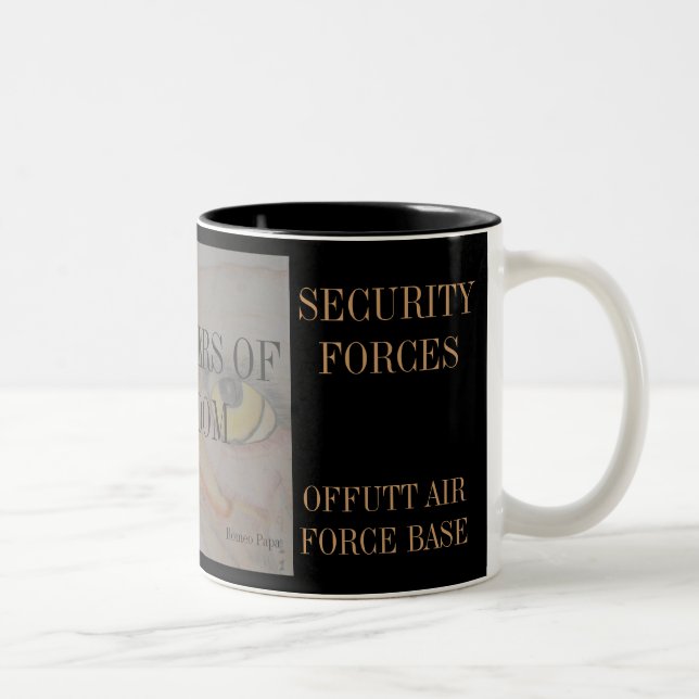 55., SICHERHEITSKRÄFTE, OFFUTT ZWEIFARBIGE TASSE (Rechts)