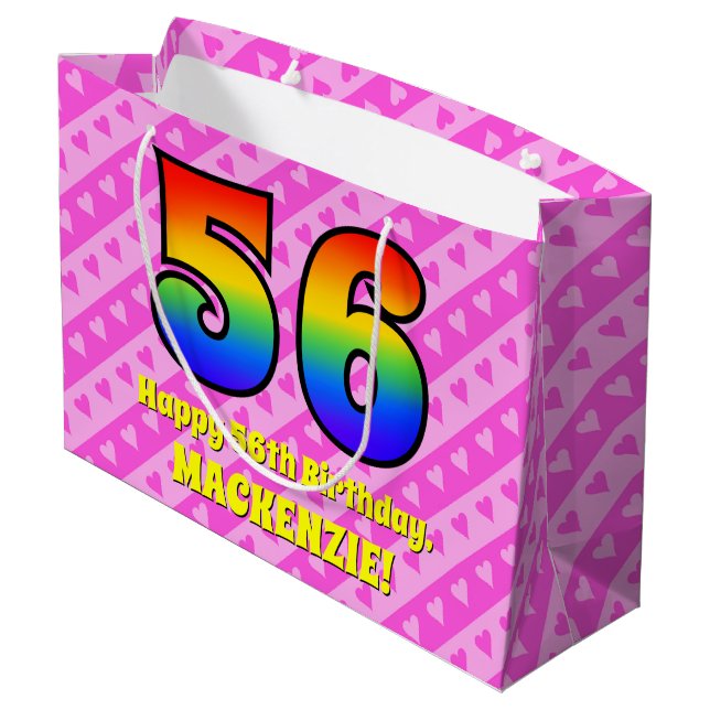 56. Geburtstag: Rosa Streifen & Herz, Regenbogen # Große Geschenktüte (Rückseite Schrägansicht)