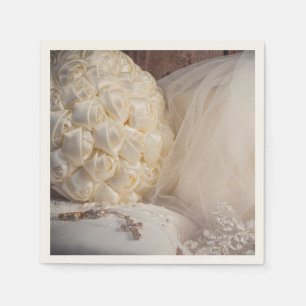 5882-Wedding Bouquet w/Rings, Kreuz, Schleier Serviette