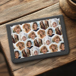 5 Foto Collage Honeycomb Hexagon Muster - weiß Trifold Geldbörse<br><div class="desc">5 Foto Collage in einem Layout,  das ein Wabenmuster aus allen Fotos enthält. Fügen Sie Ihre Lieblings-Bilder zu dieser lustigen Vorlage hinzu. Sie können quadratische Fotos oder beliebige Foto für dieses Raster verwenden. — Der weiße Hintergrund kann geändert werden,  wenn Sie den erweiterten Designbereich besuchen.</div>