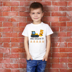 5. Geburtstags-Bau-T-Shirt – Gelber Kipper  Kleinkind T-shirt