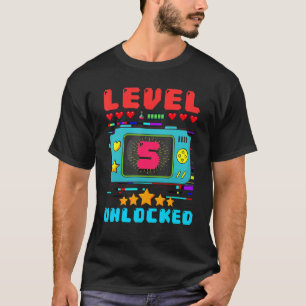 5. Geburtstagskleidung Stufe 5 Entsperrte Videospi T-Shirt